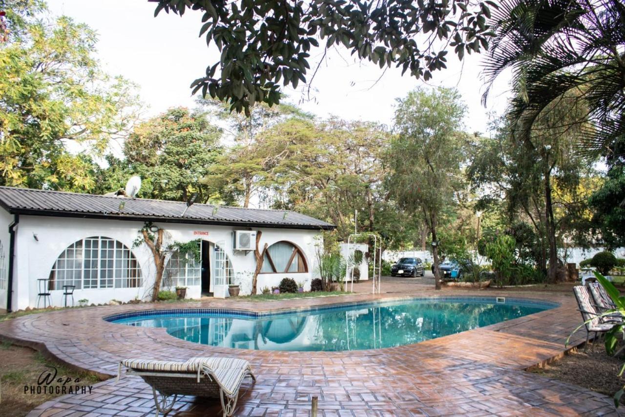 The Ad Lib Executive Lodge Lilongüe Exterior foto